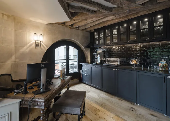 Hotel Le Presbytere Parijs